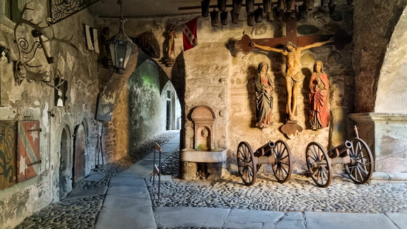 Torbau der Burg Meersburg