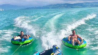 SeaSports - Ringe hinter dem Boot