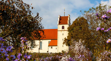 Pfarrkirche St. Johann und St. Veit in Gaienhofen-Horn | © Photo: Helmut Fidler | REGIO Konstanz-Bodensee-Hegau e. V.