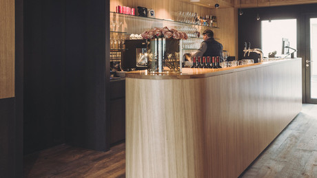 Bar im Hotel Johann in Lauterach | © Ulla Wälder / Hotel Johann