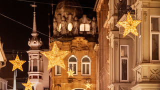 Weihnachtsbeleuchtung in der Rosgartenstrasse Konstanz | © MTK | Dagmar Schwelle