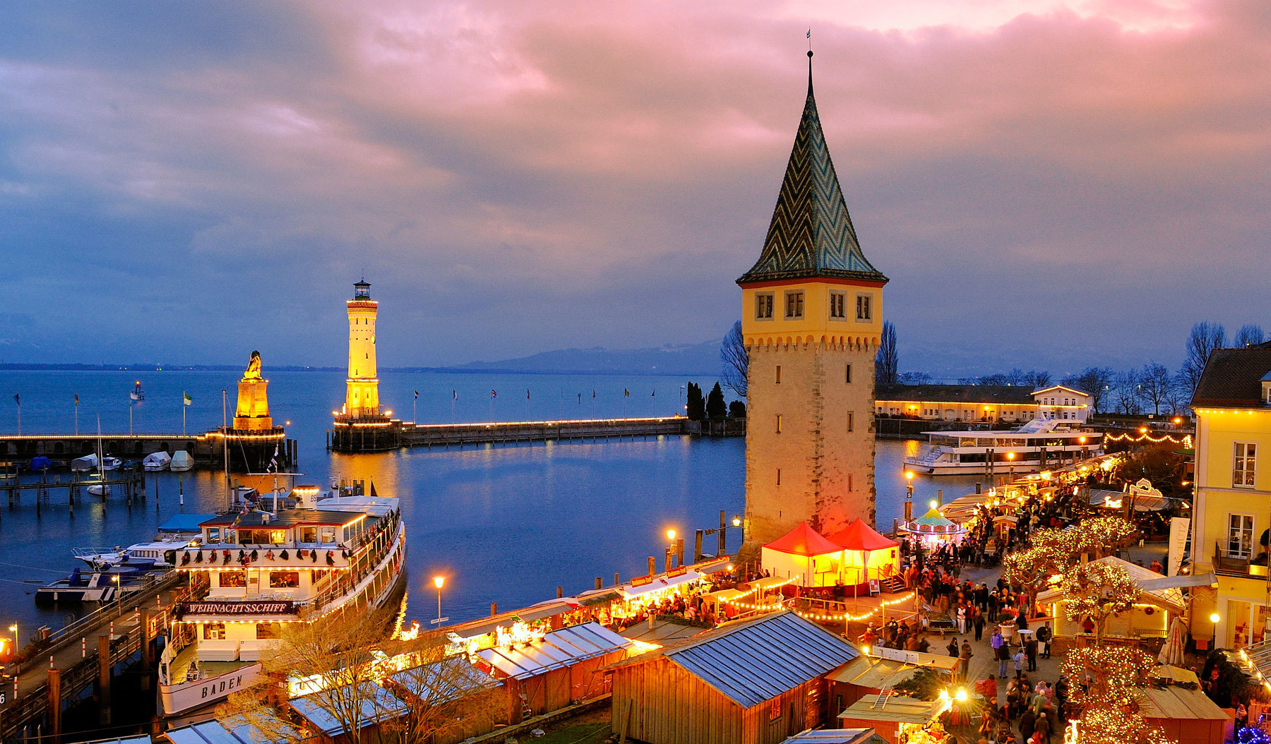 Lindau Harbor Christmas | Lake Constance Tourism